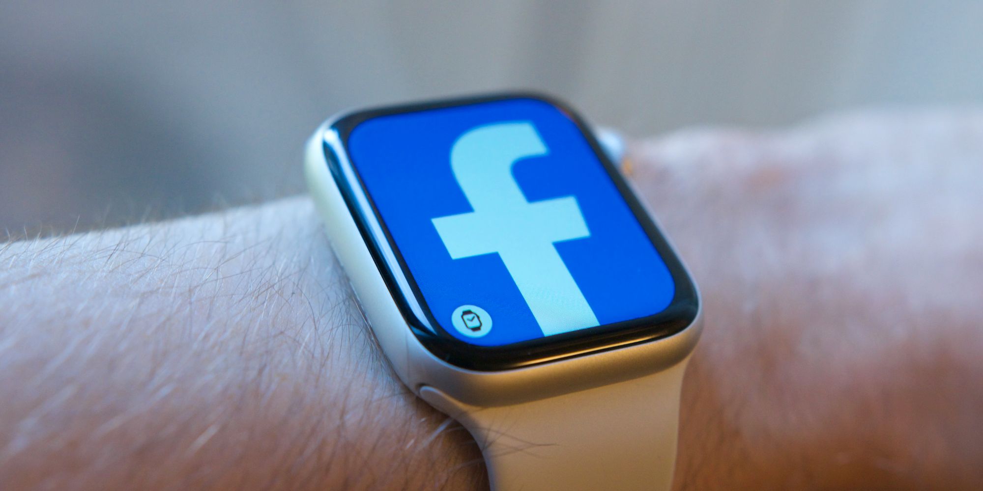 Facebook phát triển smartwatch